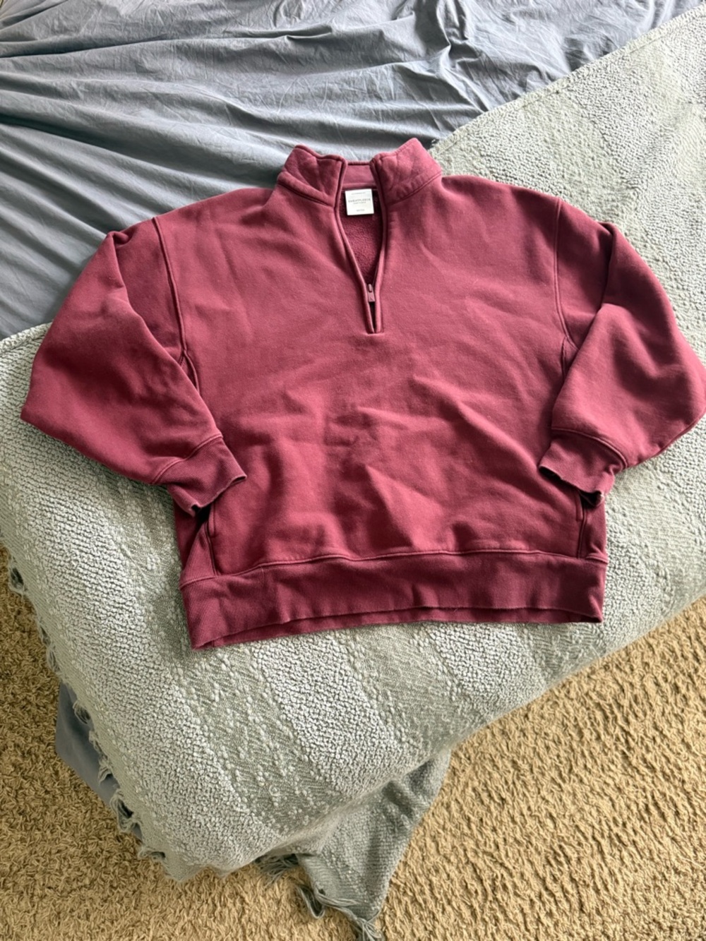 Aritzia Cozy Sweatfleece 1/4 Zip in Sumac Burgundy
